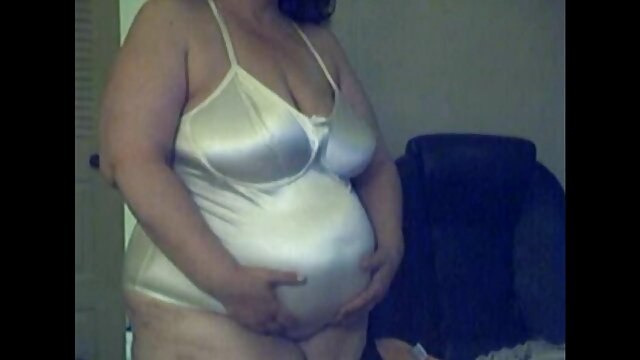 Sesso con bella ragazza in lesbi xxx calze nere