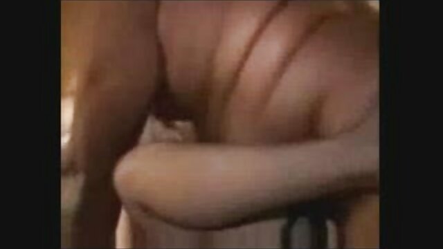 Bella ragazza in tutte le fessure yuoporn gratis