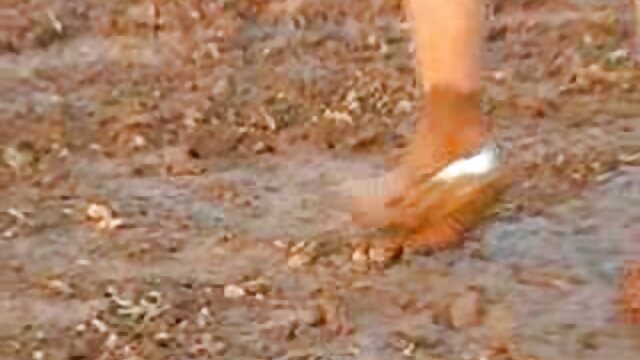Culo grosso porno piedi